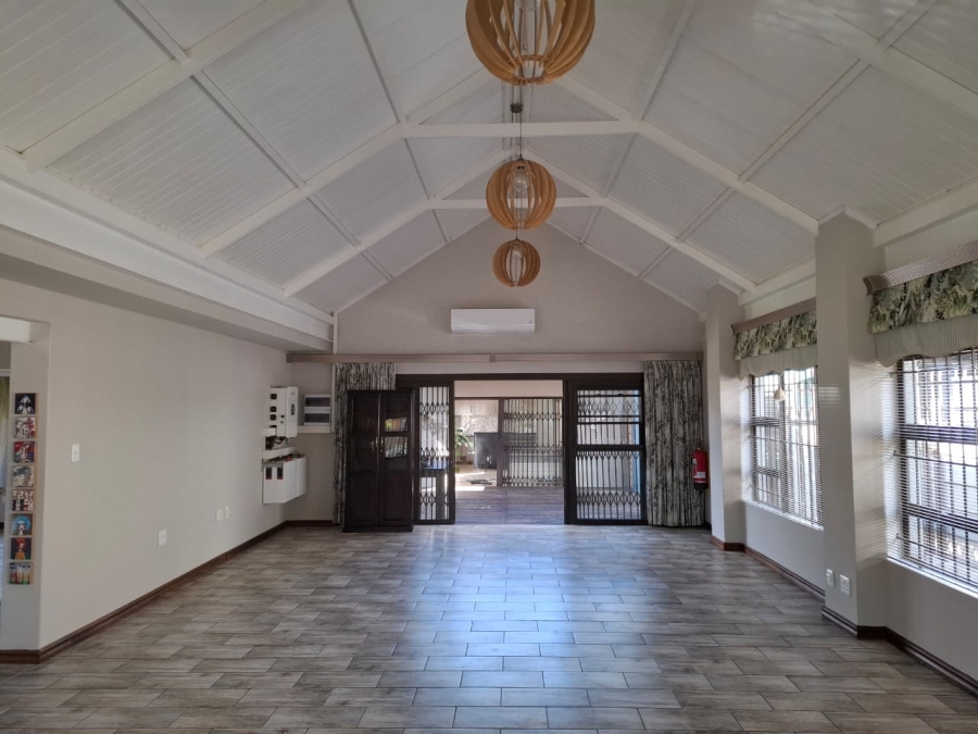 4 Bedroom Property for Sale in Park West Free State